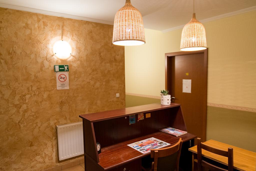 Taverna Panzio Шопрон Экстерьер фото